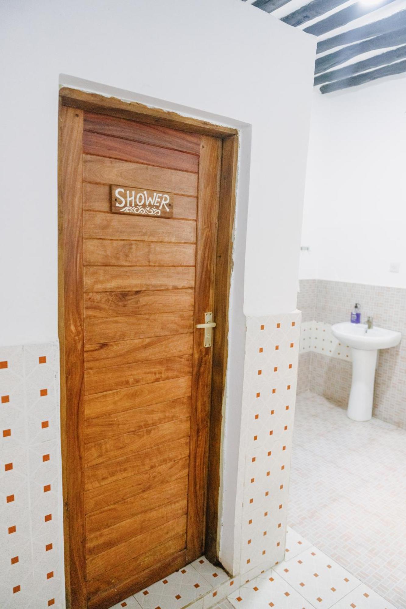 Shoki Shoki Guest House Zanzibar Exterior foto